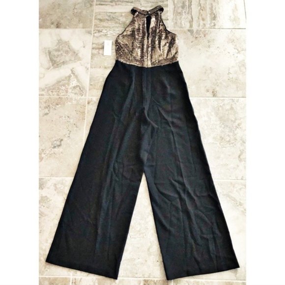 Julia Jordan Twist Halter Neck Jumpsuit Gold Metallic Wide Leg Size 8 NWT - Picture 14 of 17